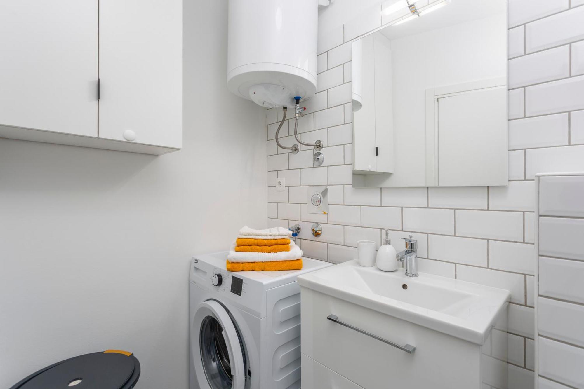 Brand New Apartment Close To The Beach, City Center And University Of Rijeka - Apartment Karlo Exteriör bild