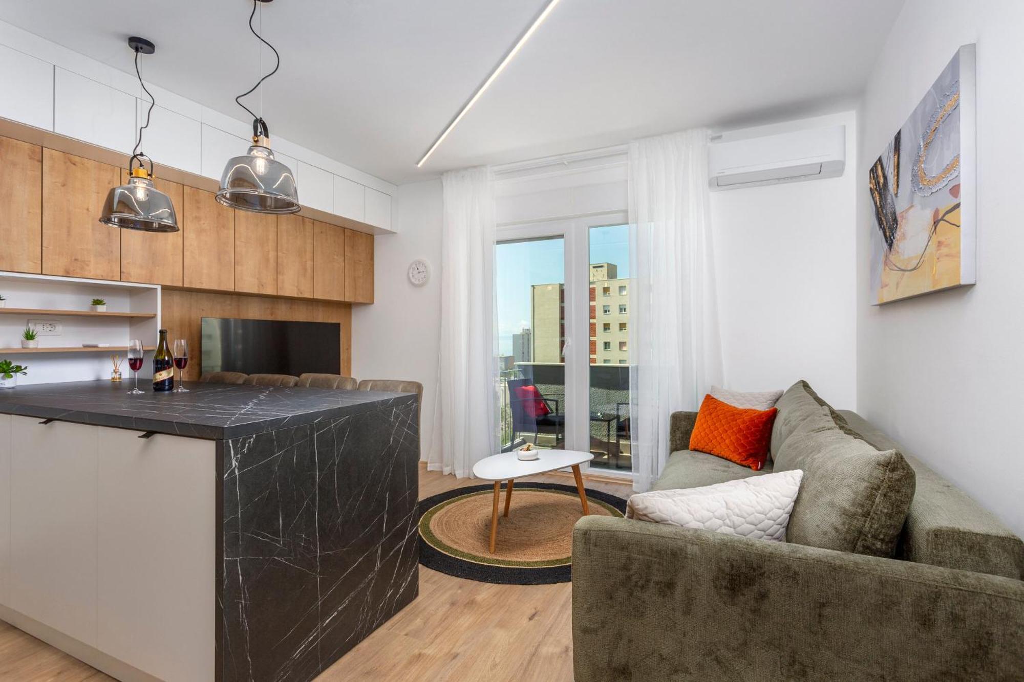 Brand New Apartment Close To The Beach, City Center And University Of Rijeka - Apartment Karlo Exteriör bild