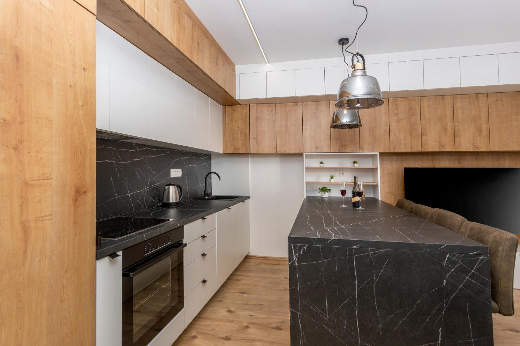 Brand New Apartment Close To The Beach, City Center And University Of Rijeka - Apartment Karlo Exteriör bild